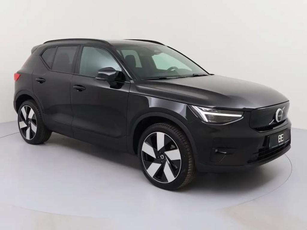Volvo EX40