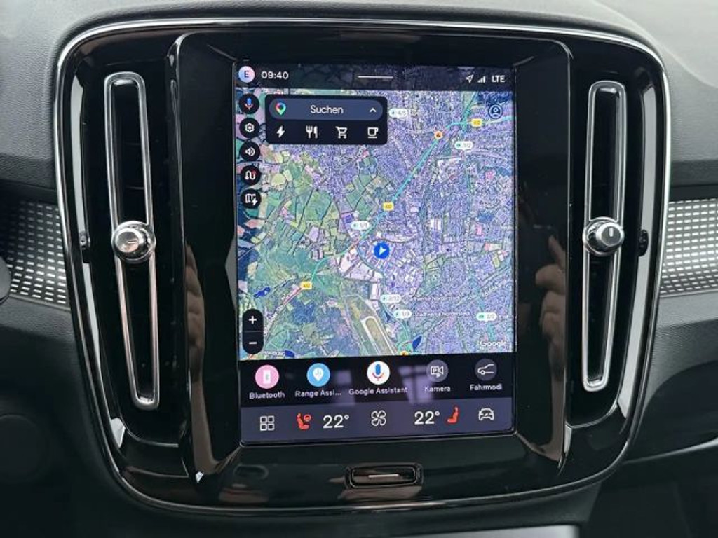 Volvo EX40