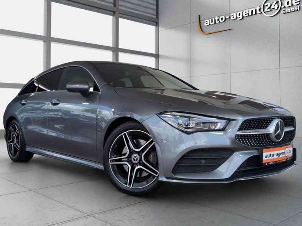 Mercedes-Benz CLA-Klasse CLA 200 4MATIC AMG Line Shooting Brake CLA 200 d
