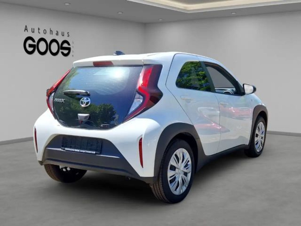 Toyota Aygo X Business Hatchback