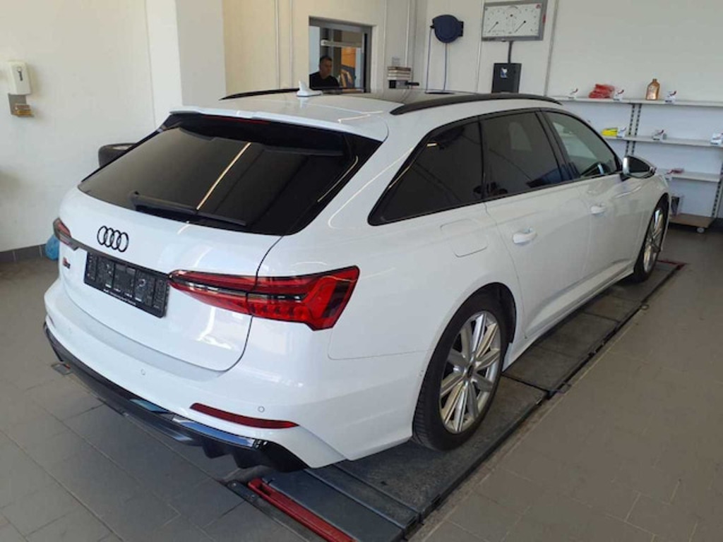 Audi S6
