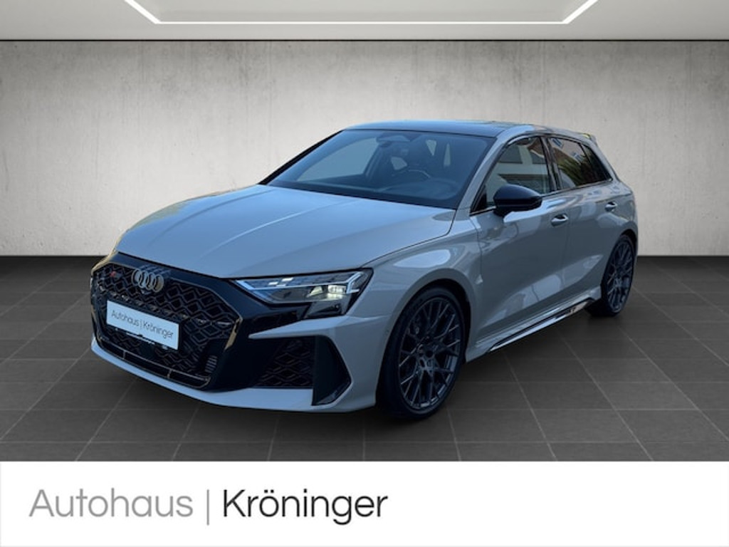 Audi RS3 Sportback Quattro S-Tronic