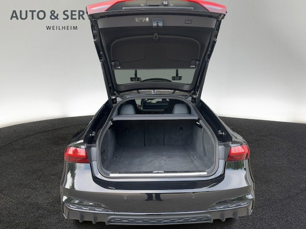 Audi S7