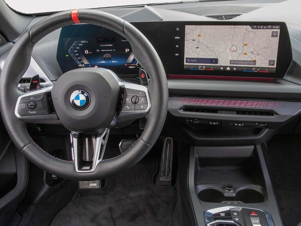 BMW M235