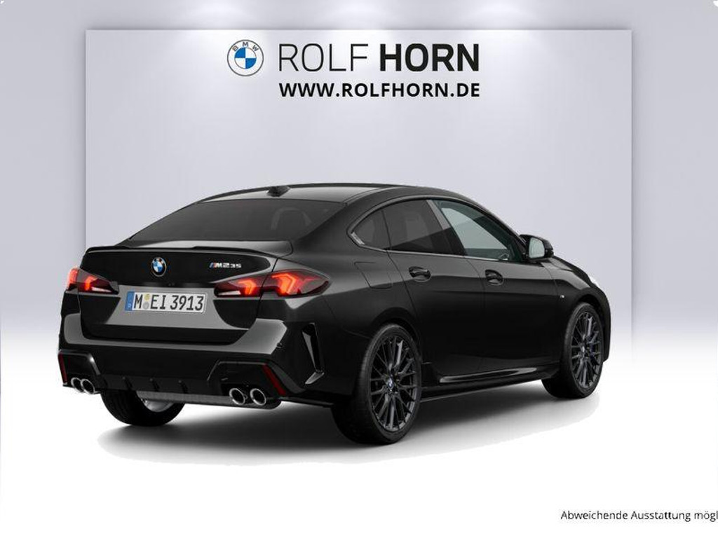 BMW M235