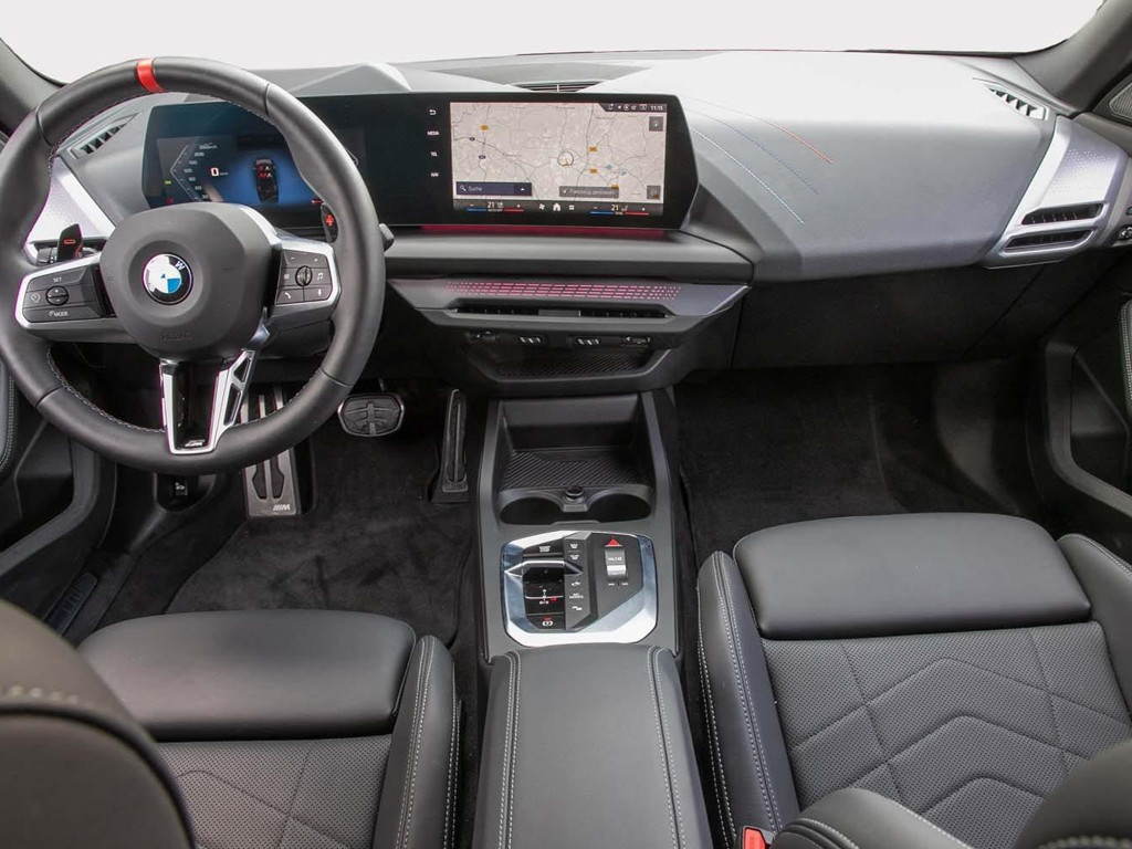BMW M235