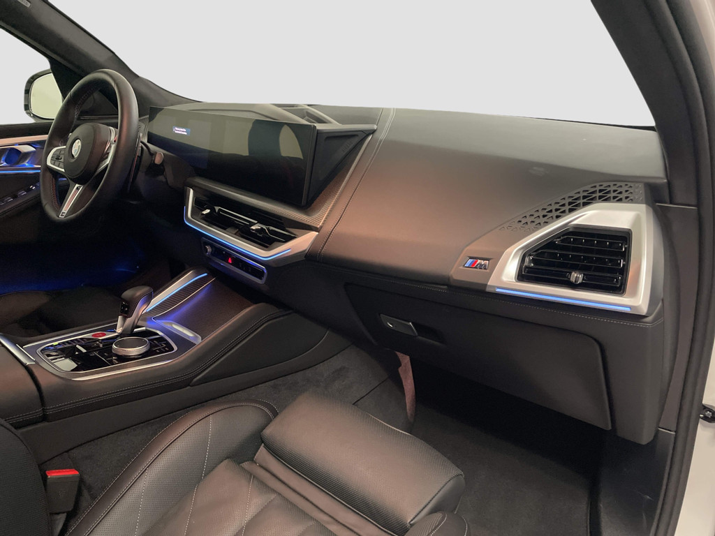 BMW XM