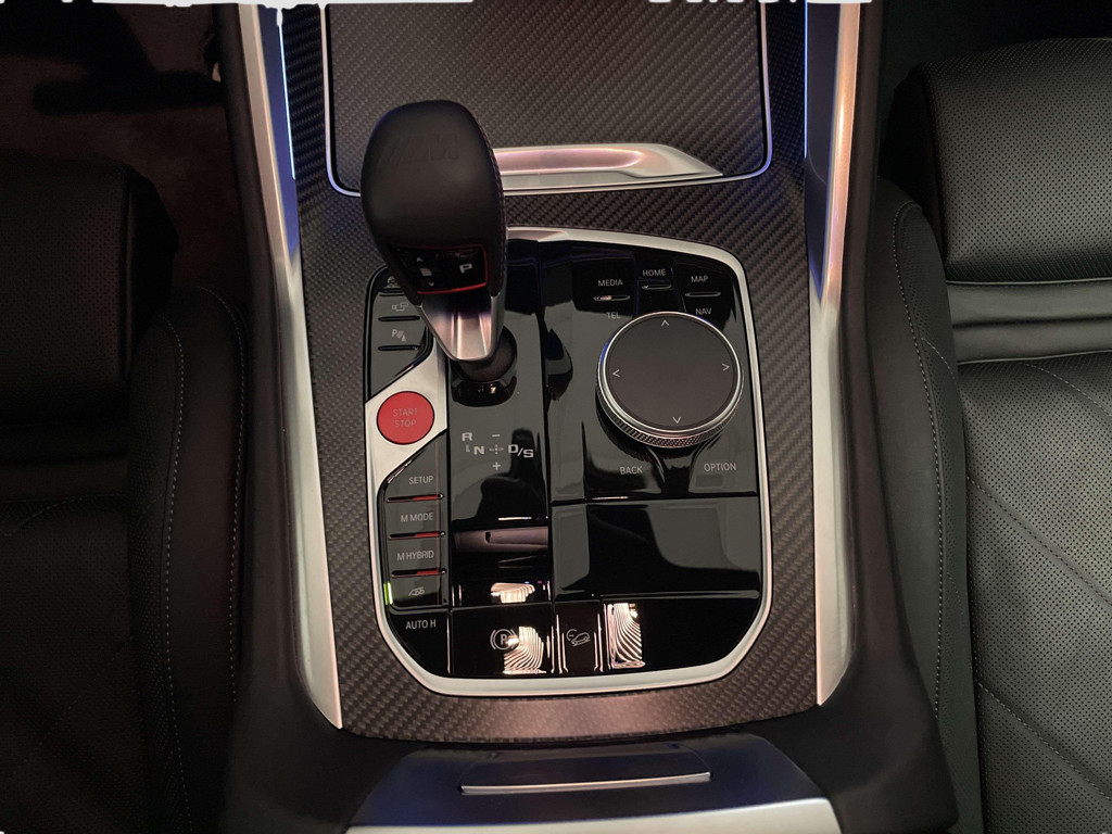 BMW XM
