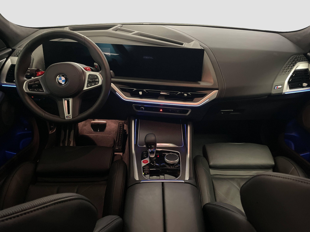 BMW XM