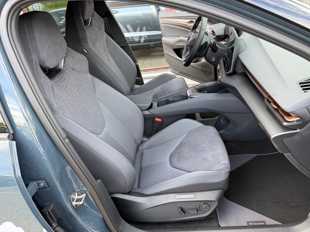 Cupra Raval