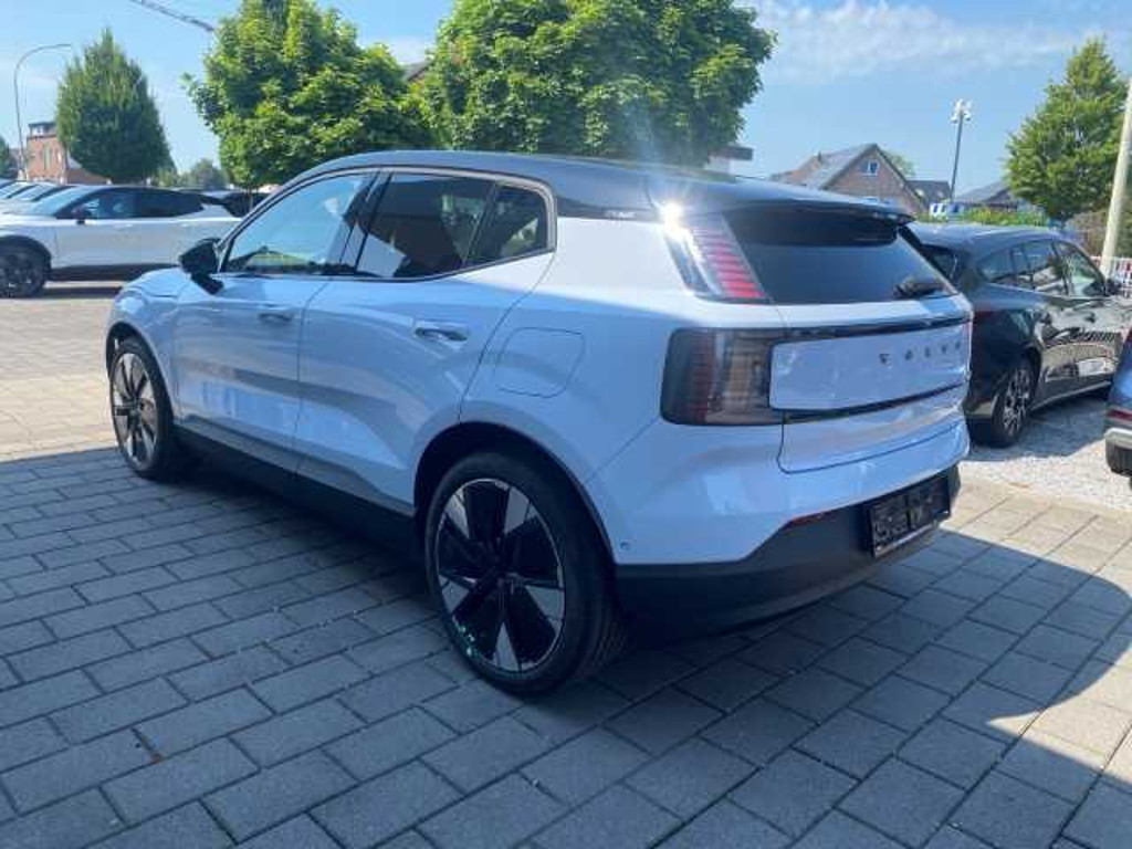 Volvo EX30