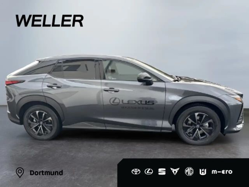 Lexus RZ
