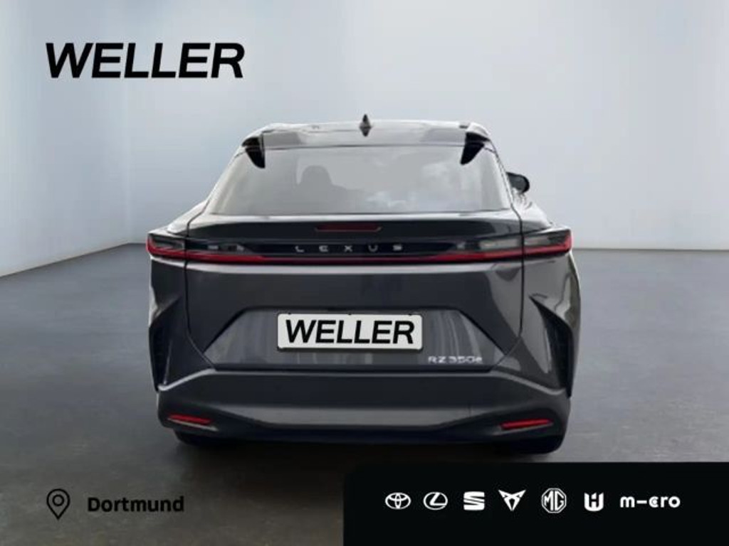 Lexus RZ
