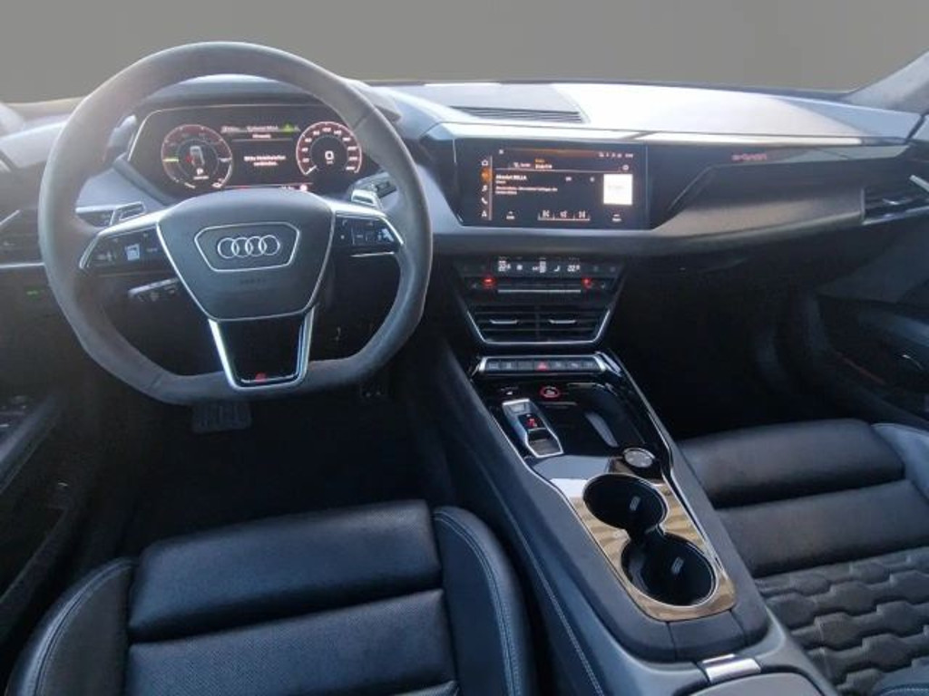 Audi RS e-tron GT