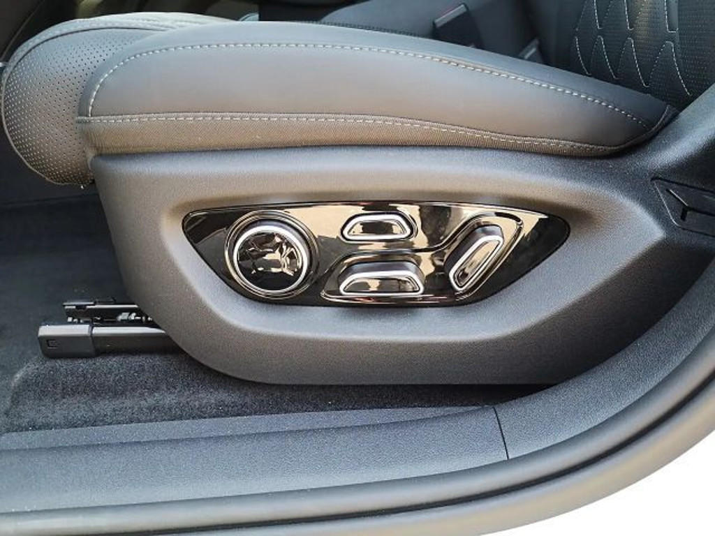 BYD Sealion 7