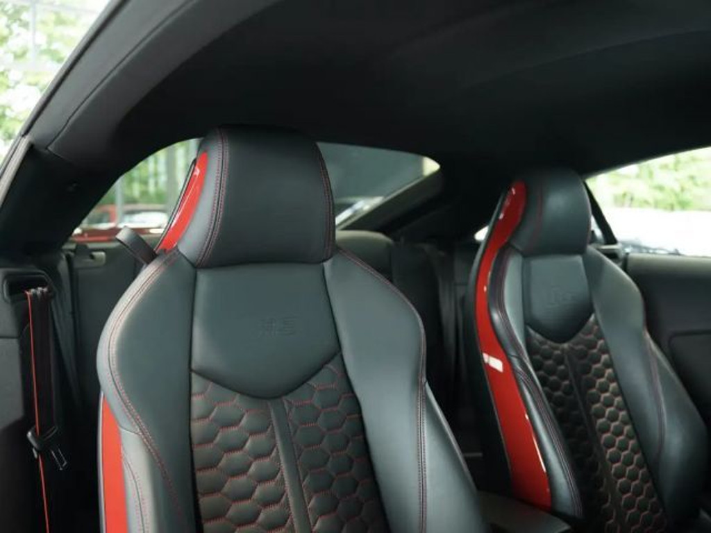 Audi TT RS