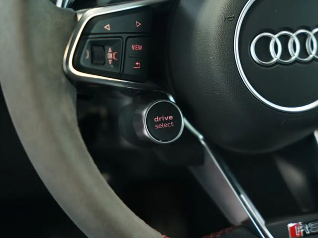 Audi TT RS