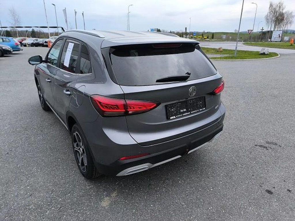 MG ZS