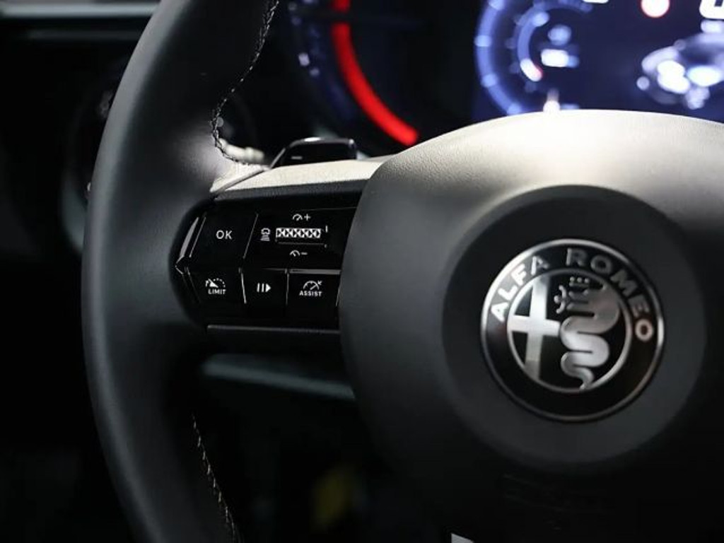 Alfa Romeo Junior