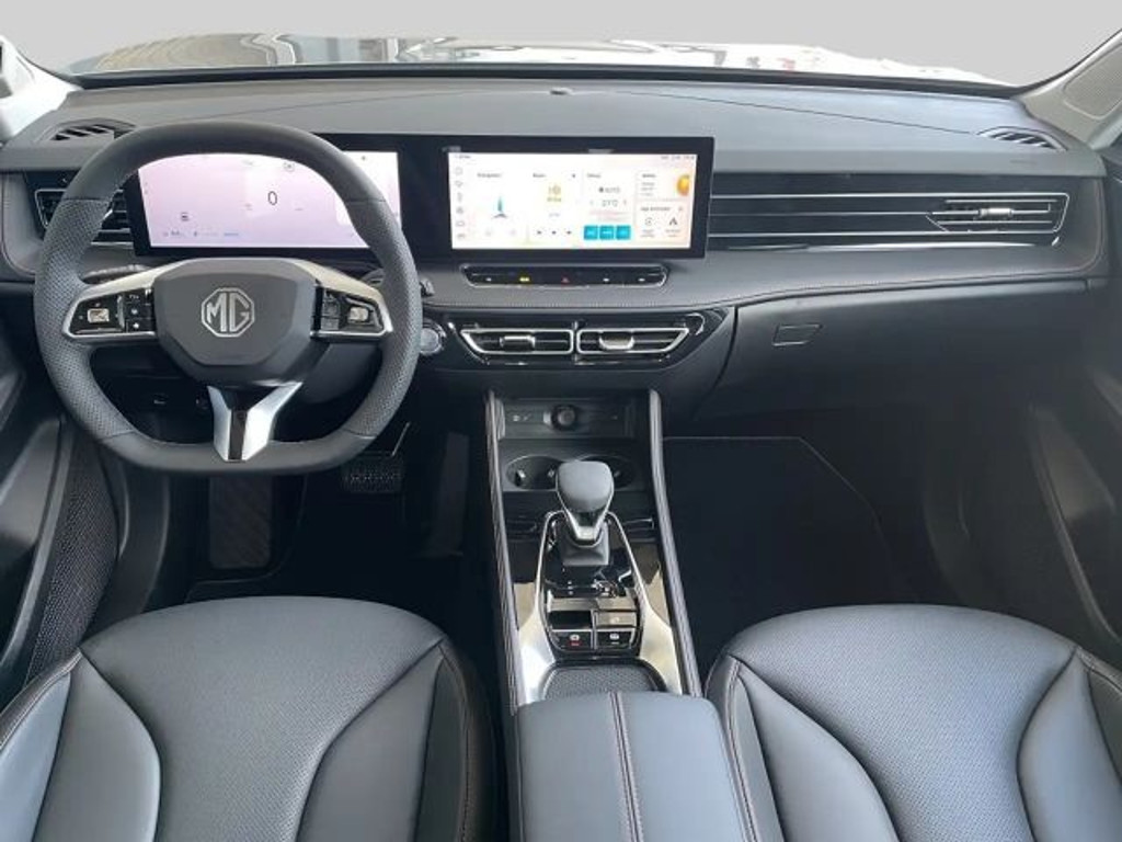 MG HS