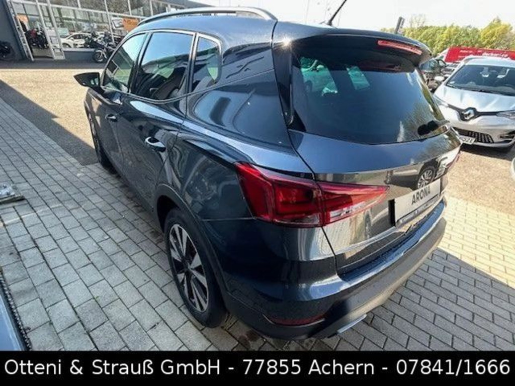 Seat Arona