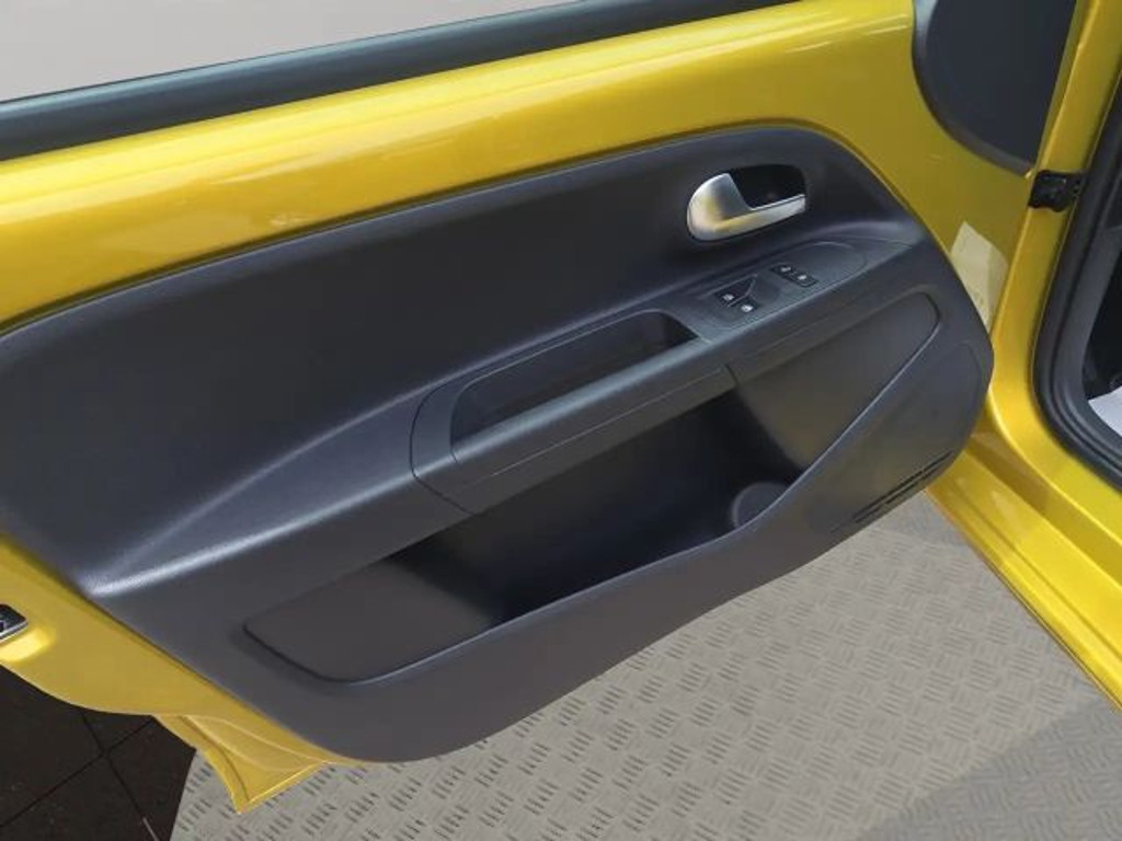 Volkswagen e-up!