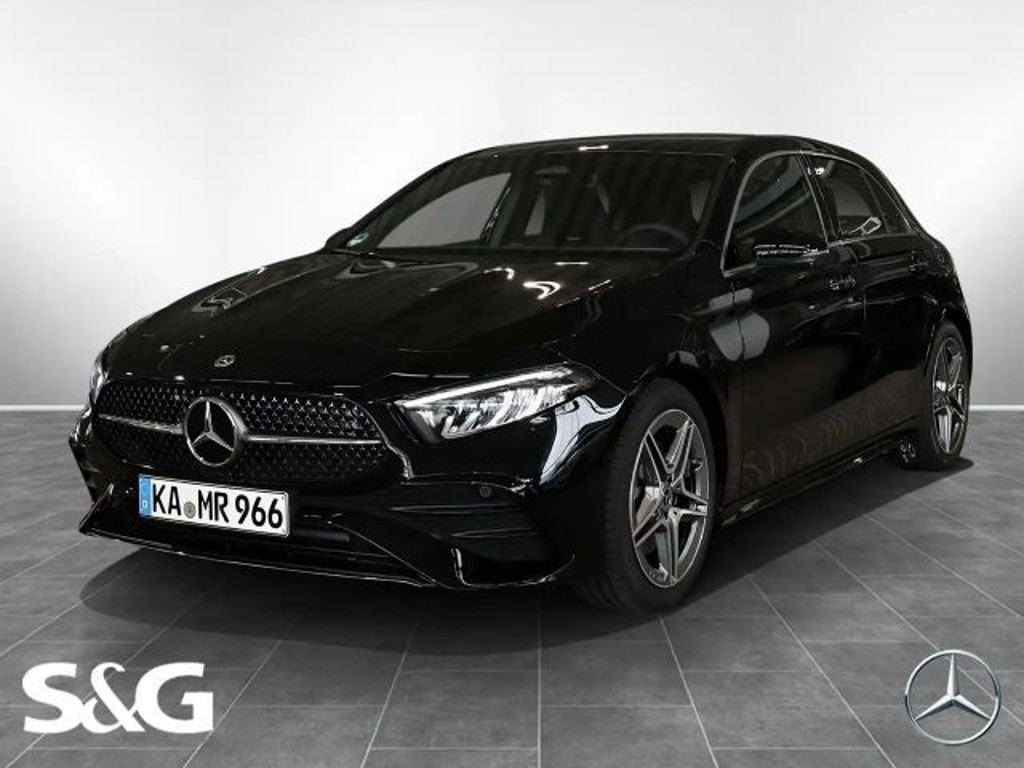 Mercedes-Benz A-Klasse A 220 4MATIC AMG Line
