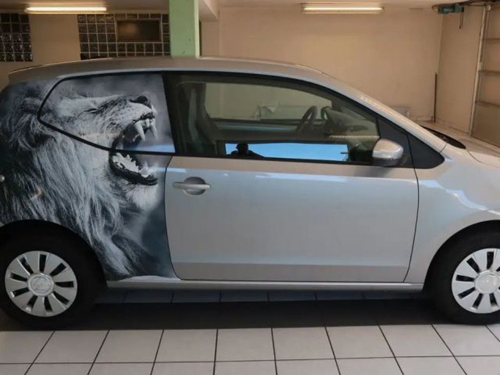 Volkswagen up!