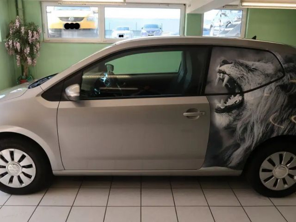 Volkswagen up!