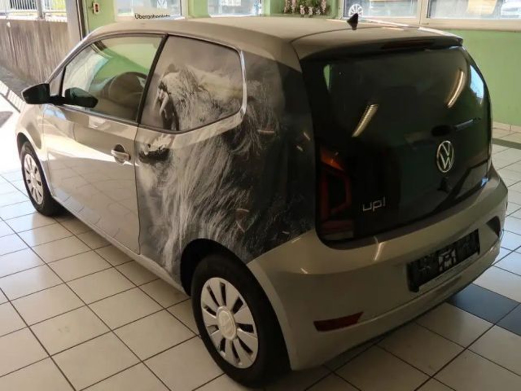 Volkswagen up!