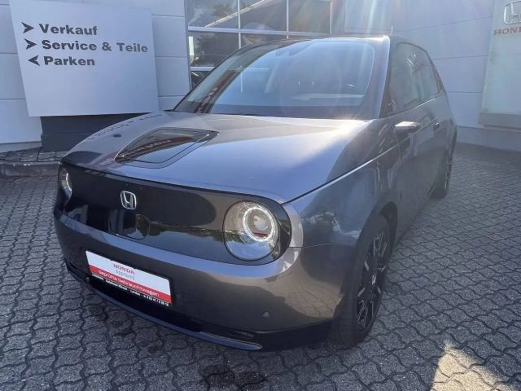 Honda e