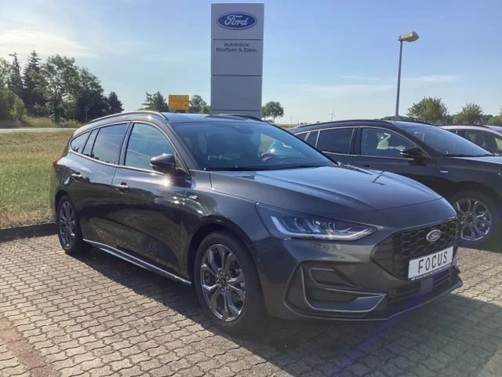 Ford Focus Wagon ST Line
