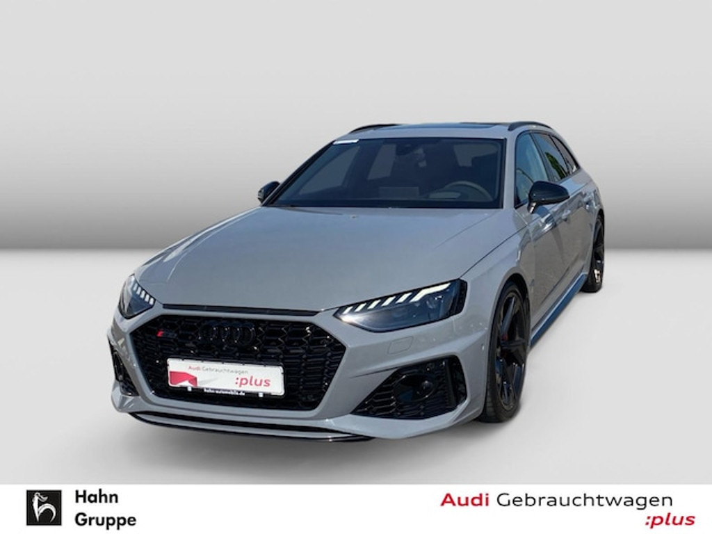 Audi RS4 Avant Quattro