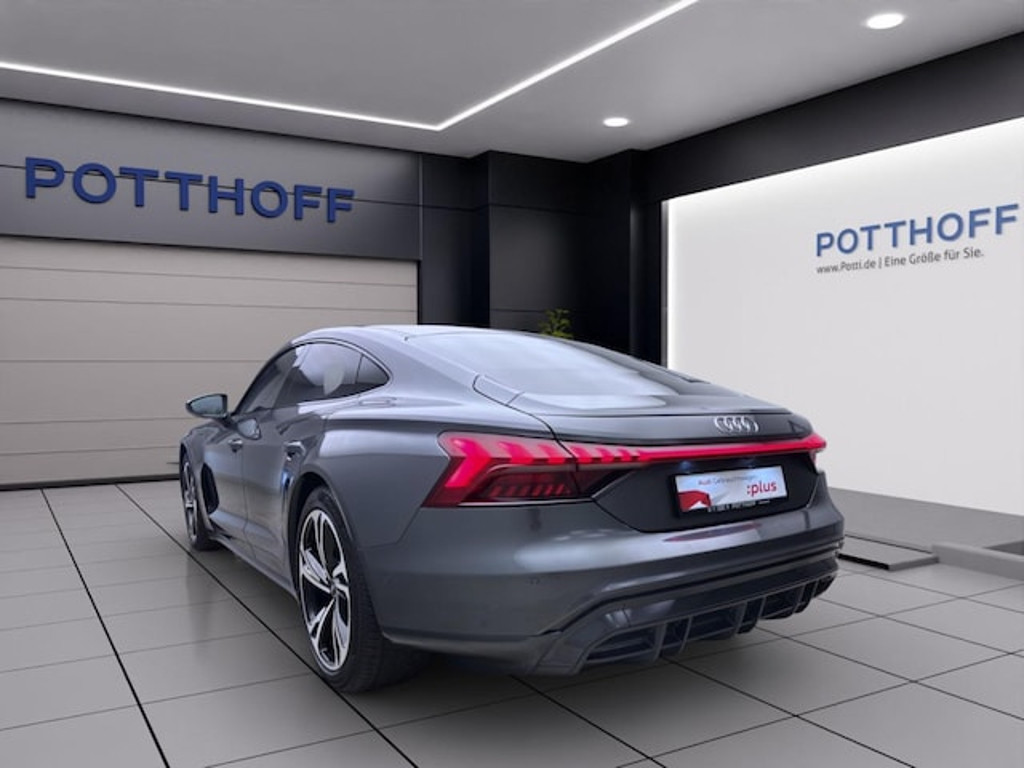 Audi e-tron GT