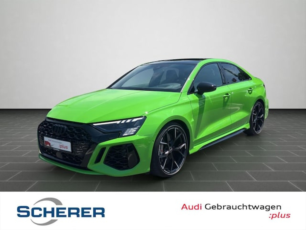 Audi RS3 Sedan Quattro S-Tronic