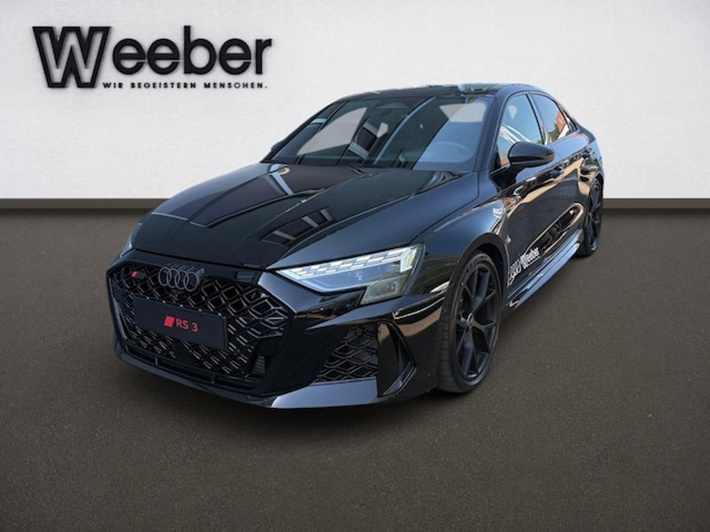 Audi RS3 Sedan Quattro S-Tronic