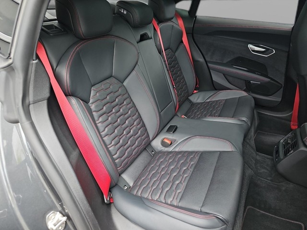 Audi RS e-tron GT