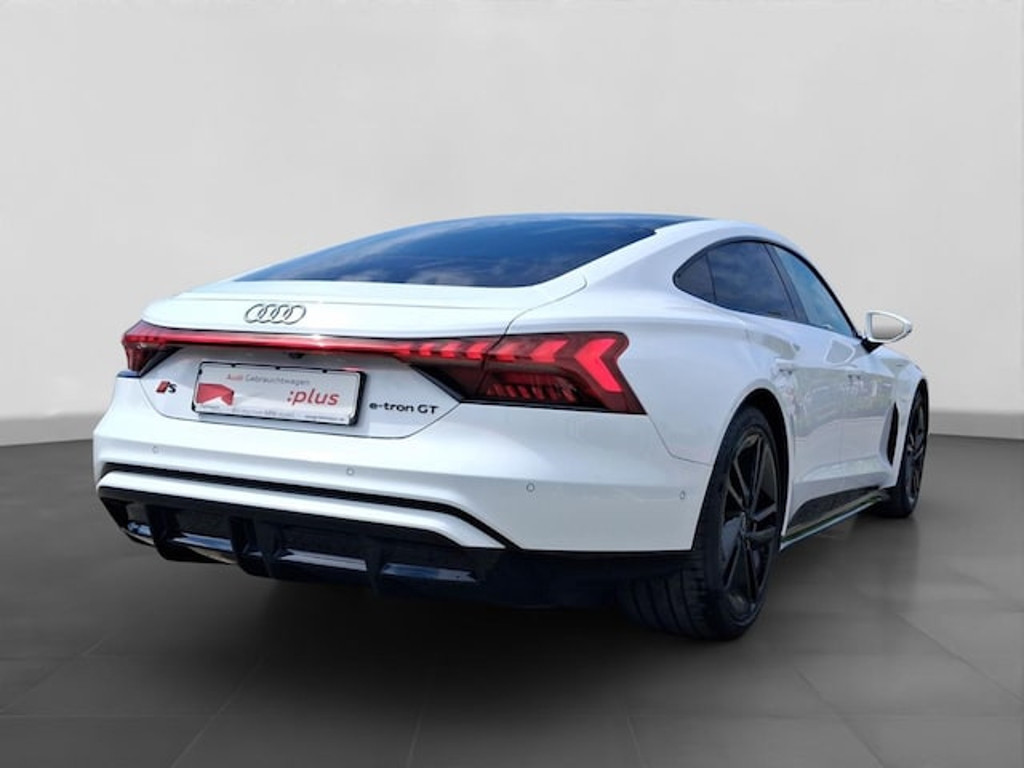 Audi e-tron GT
