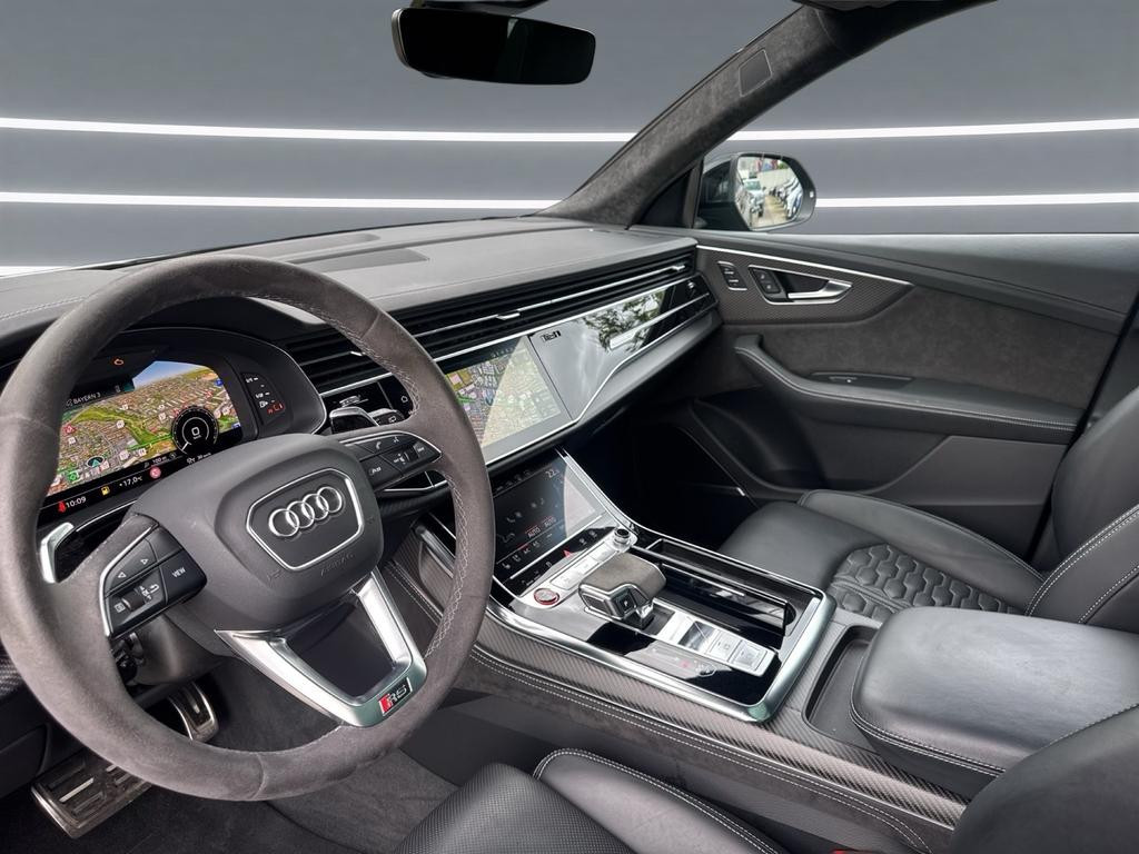 Audi RS Q8