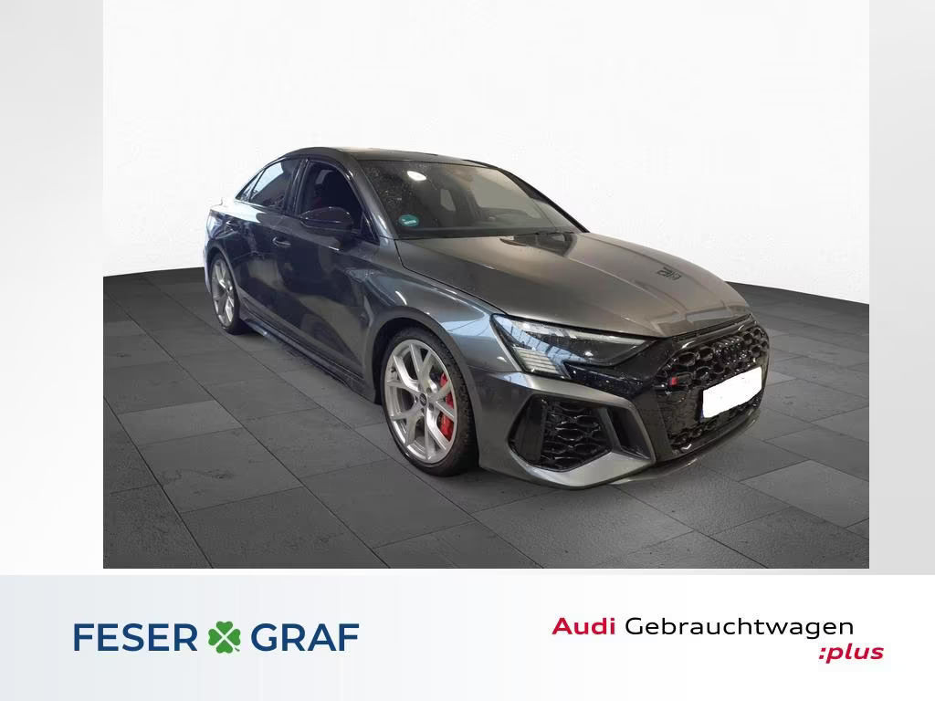 Audi RS3 Sedan Quattro
