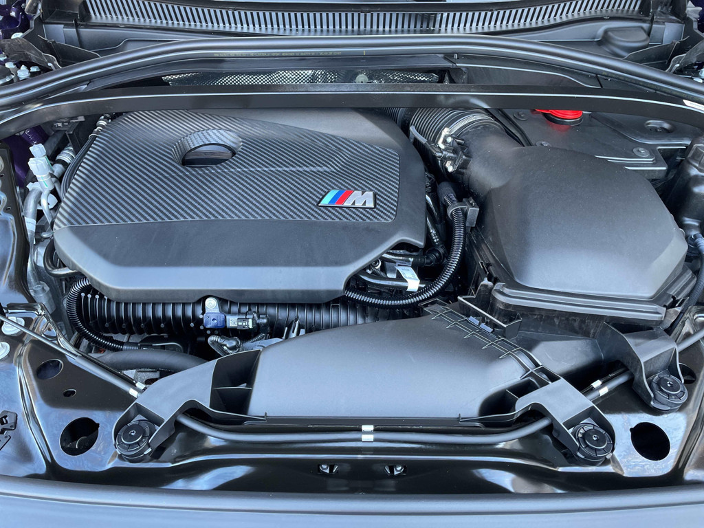 BMW M235
