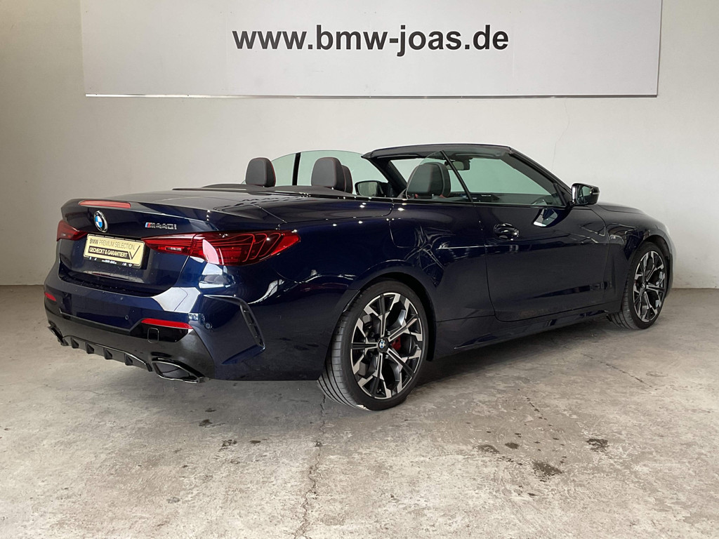 BMW M440