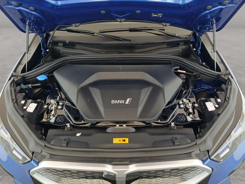 BMW iX2