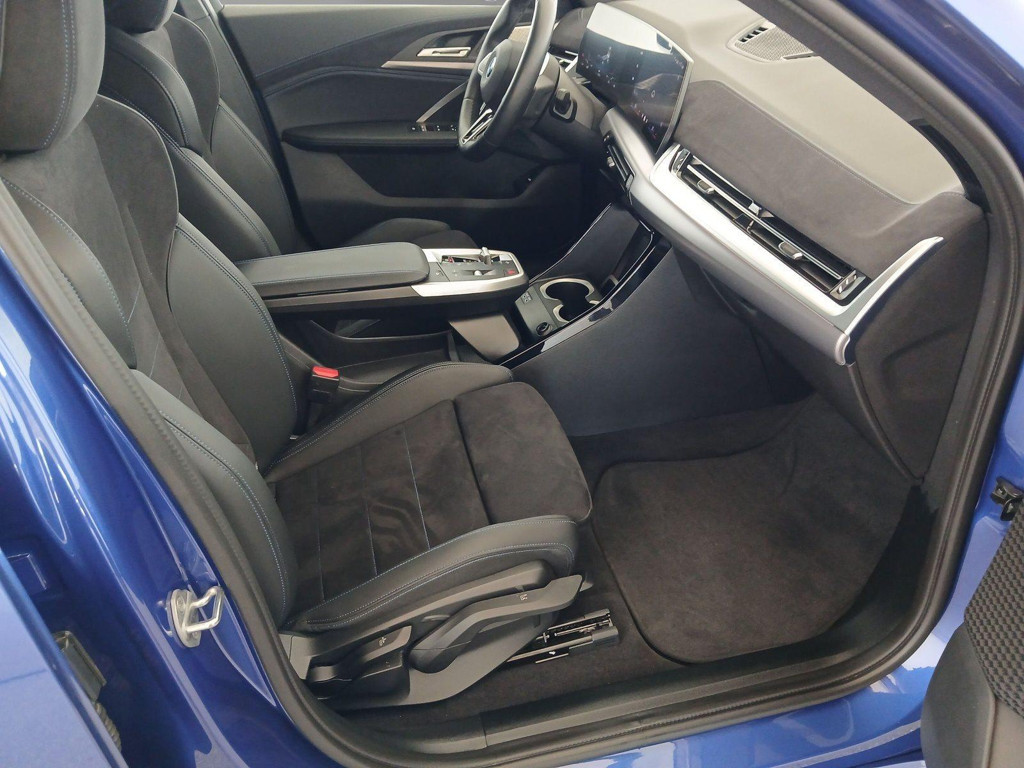 BMW iX2