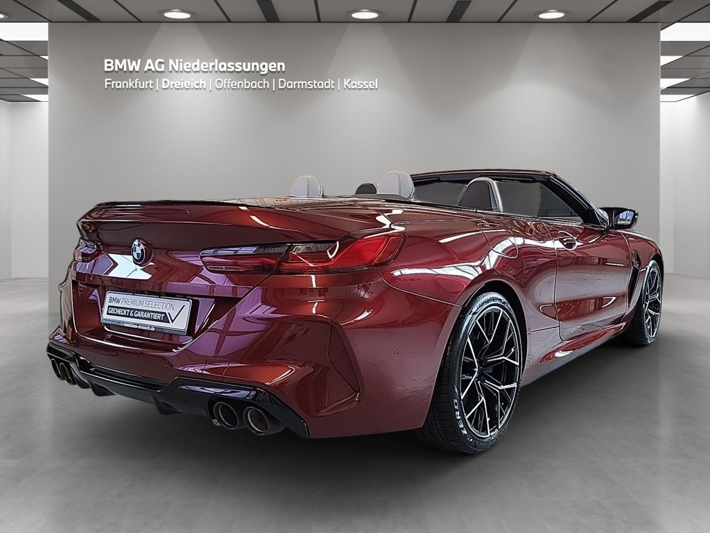 BMW M8