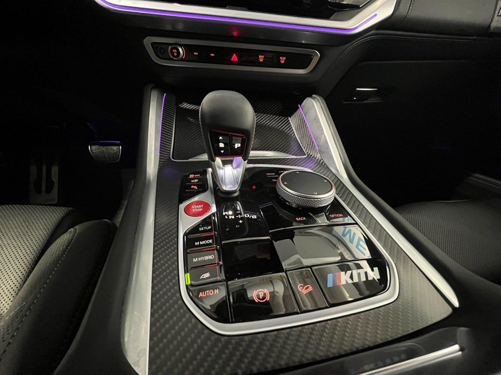 BMW XM