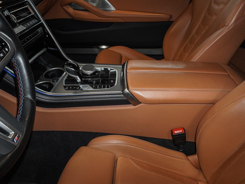 BMW M850