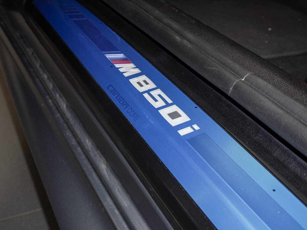 BMW M850