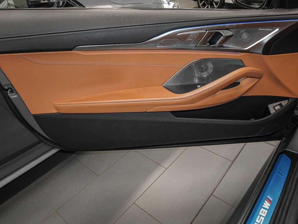 BMW M850
