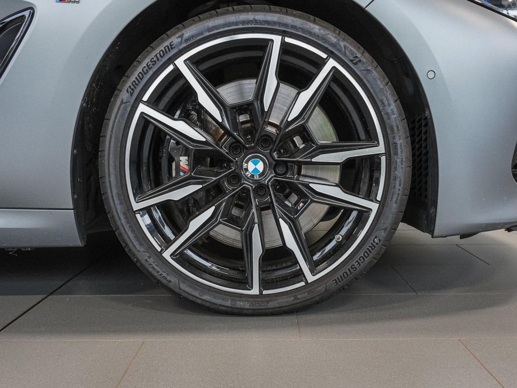 BMW M850
